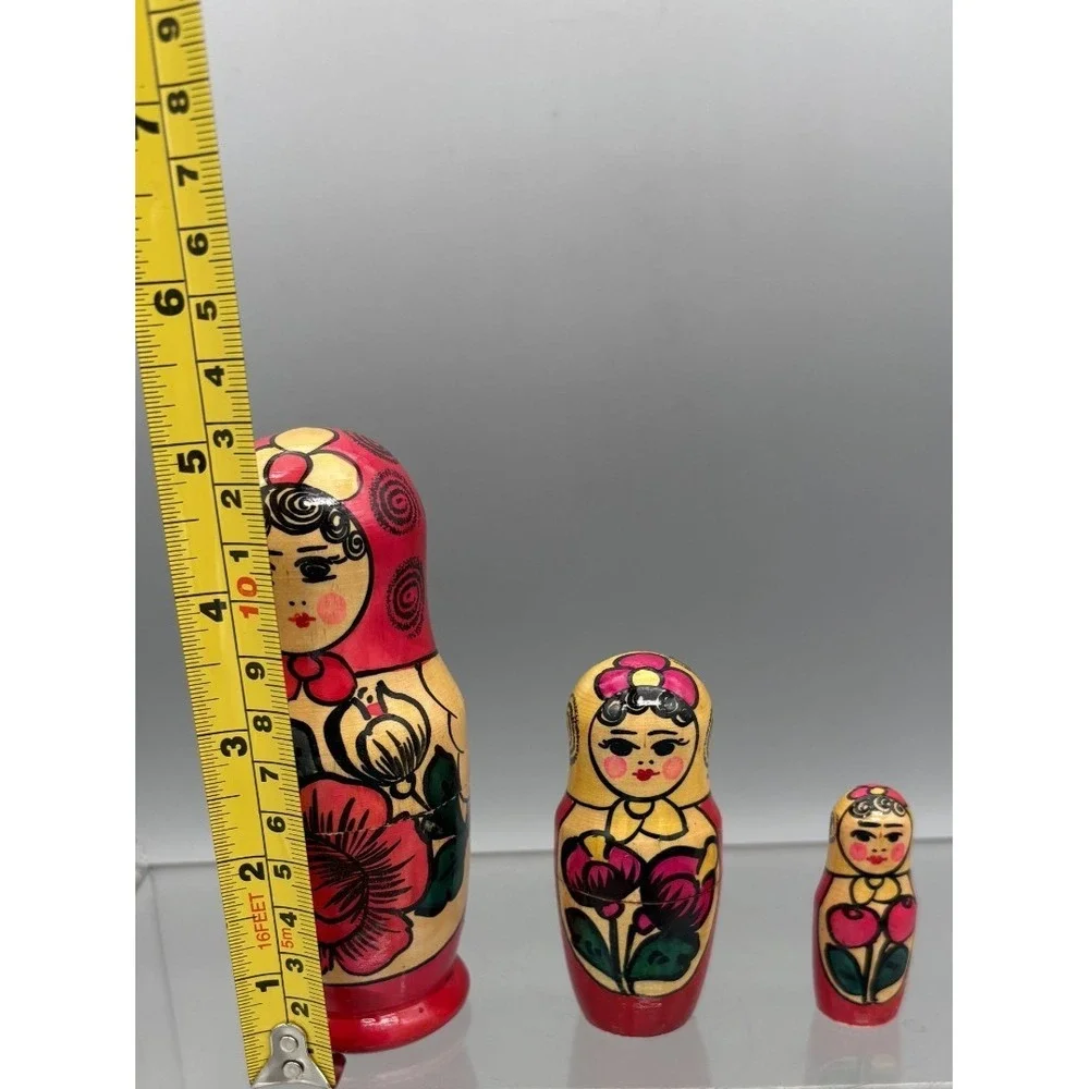 Vintage‎ Russian Nesting Dolls Hand Painted 5